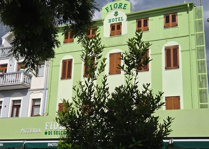 FIORE Seaview Rooms - Premium Location